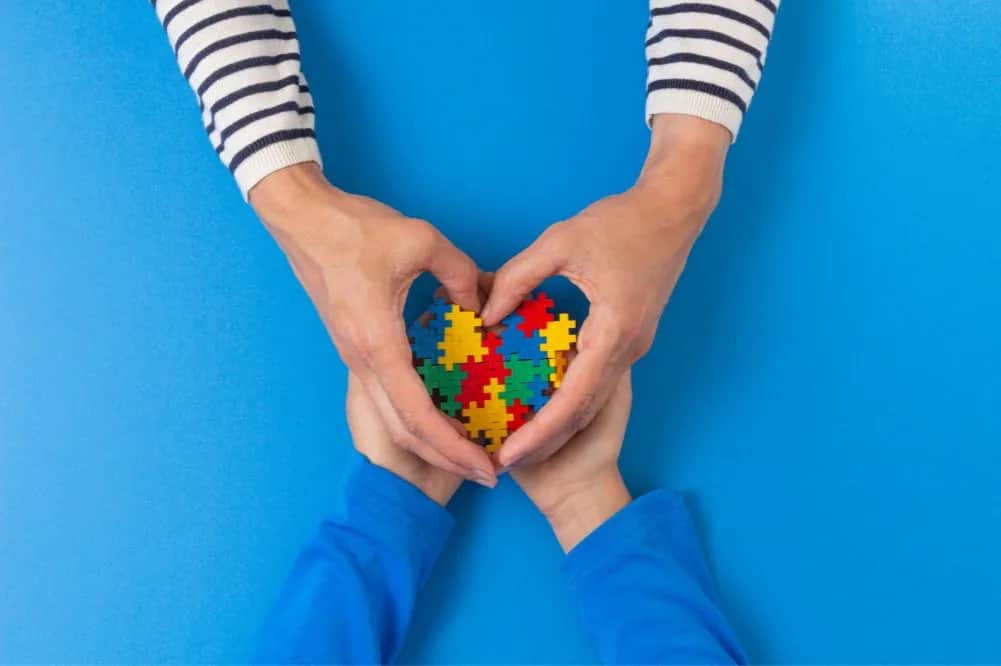 Jak postępować z dzieckiem z zespołem Aspergera, aby uniknąć trudności