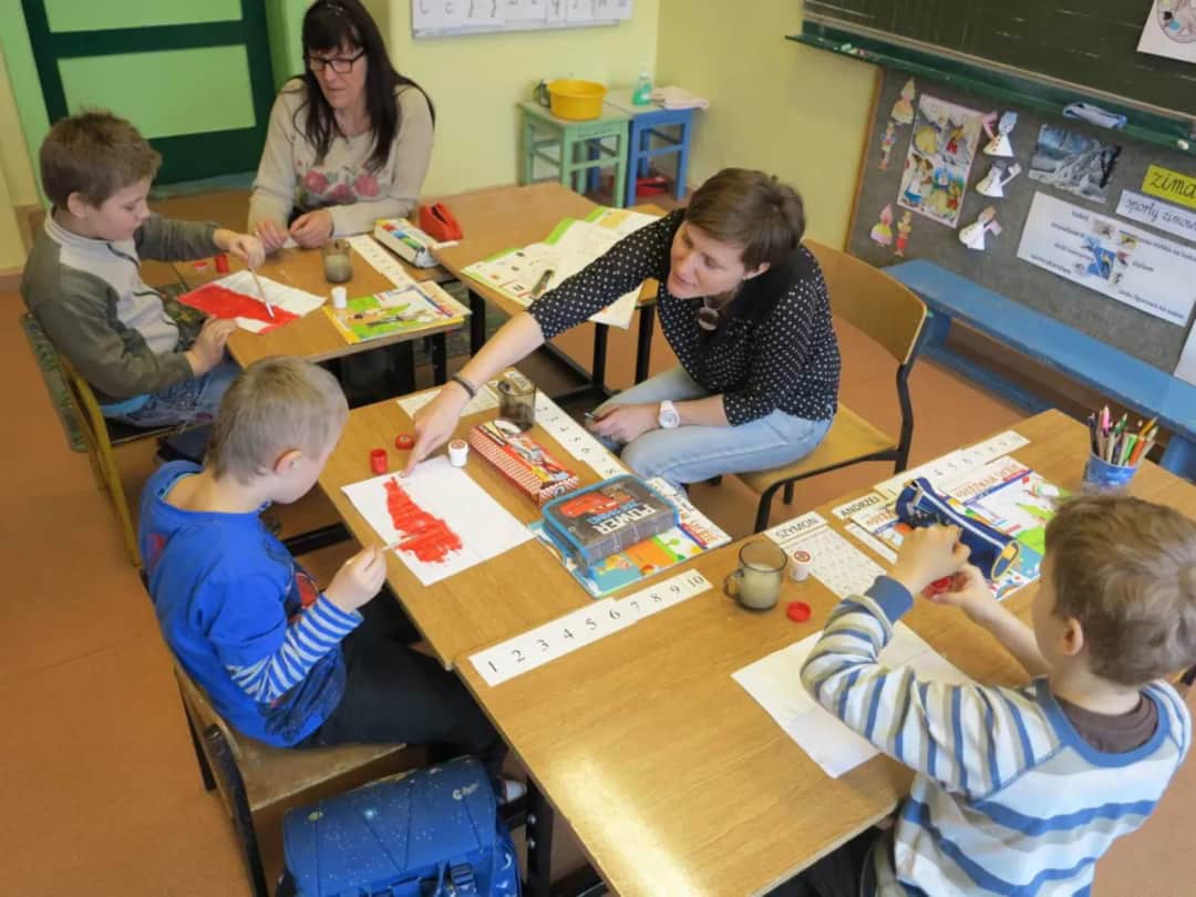 Szkoła dla niesłyszących Racibórz - wsparcie i programy edukacyjne