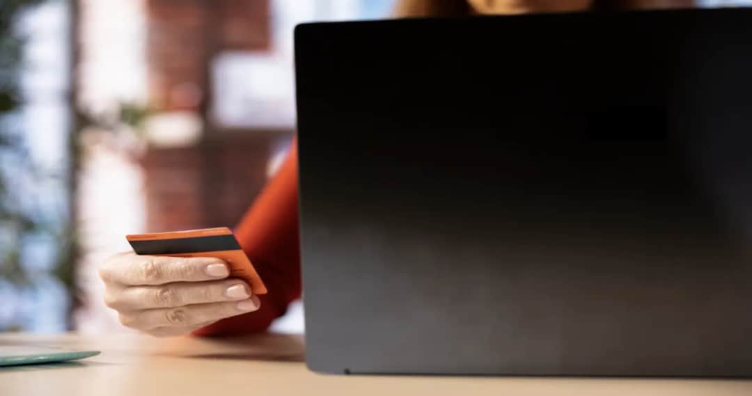 Przegląd licencji, metod płatności i opinii użytkowników o wybranej platformie rozrywkowej