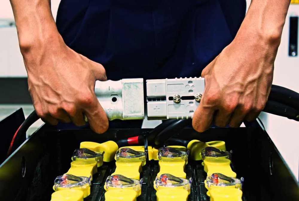 Prawidłowe ładowanie wózka inwalidzkiego: kompletny poradnik krok po kroku